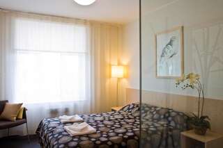 Отель Art Hotell Раквере Двухместный номер с 1 кроватью или 2 отдельными кроватями-4